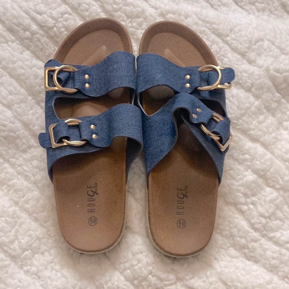 Buckle strap sandals. Size 8.5.  EUC!
